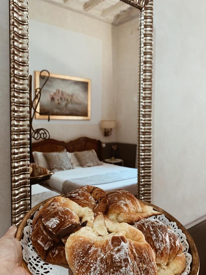 Residenza Sciarra Couette-café 3*